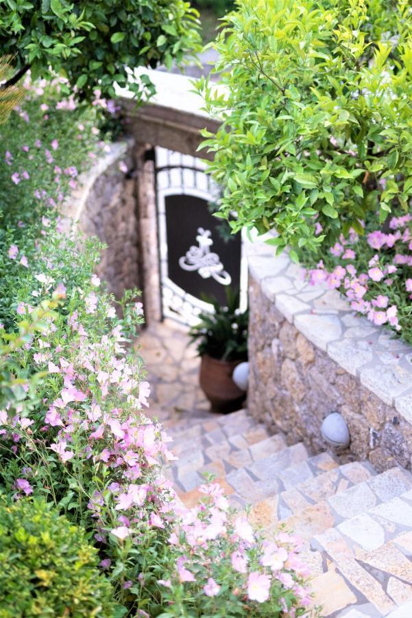 La Bella Vita - Luxury Holiday House Close To Corfu Town Potamós Eksteriør billede